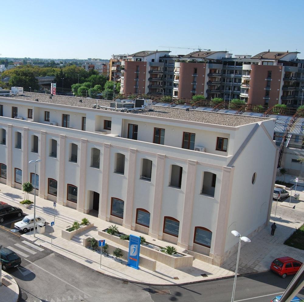 Residence Trani Exterior photo